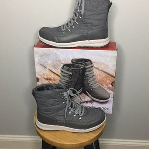Winter Boots BRAND NEW